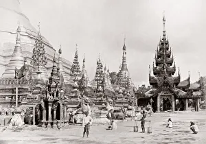 Burma Myanmar Rangoon Yangon Shwedagon pagoda
