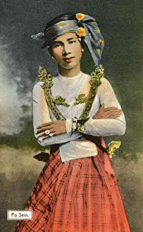 Burma Collection: Burma (Myanmar) - Traditional Costume (1 / 4)