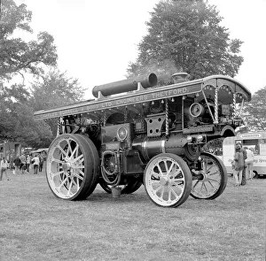 Thetford Prints: Burrell Showman's Road Loco. No.: 3909 Winston Churchill