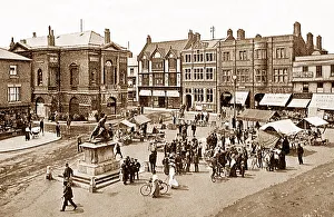 Edmunds Prints: Bury St. Edmunds Market Place early 1900s