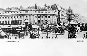 Busy scene at Oxford Circus, Central London