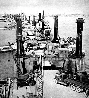 Images Dated 24th August 2004: A Busy Wharf at Mulberry Harbour; Second World War, 1944