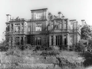 Images Dated 31st March 2011: Bylaugh Hall