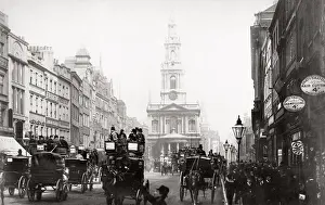 c. 1880 England - view of London - horse drawn traffic