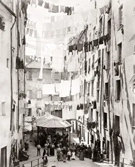 Working Class Prints: c. 1880s Italy - Truogodi di S. Brigida washing