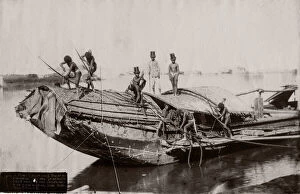 Bows Collection: c. 1880s South East Asia - Philippines - men on a boat