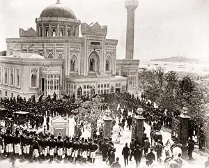 Pedestrian Prints: c. 1890s Turkey - sultan in procession to Friday prayers