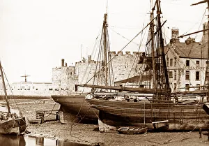 Fishwives Prints: Caernarvon Victorian period