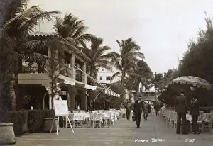 Florida Prints: Cafe de la Paix, Miami Beach, Florida, USA