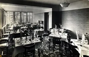 Hythe Prints: Caf頉nterior, Folkestone, Kent