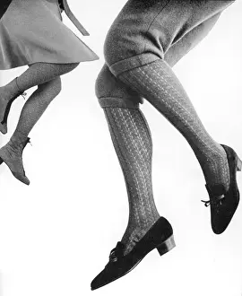Foot Wear Prints: SHOES
