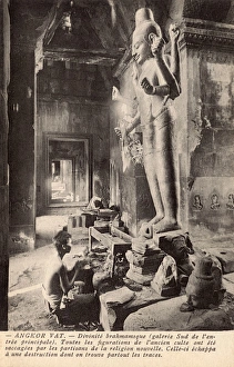 Angkor Gallery: Cambodia - Angkor Wat - Statue of Hindu Deity Vishnu