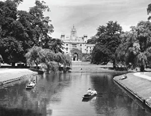 Weeping Gallery: Cambridge University