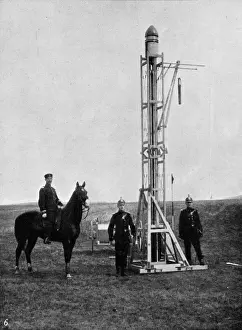 Camera-carrying rocket