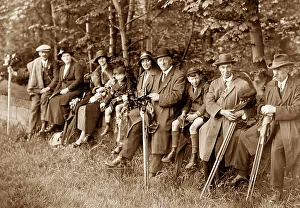 Camera Collection: A Camera Club outing in the 1920s