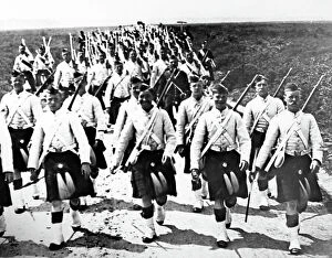 Highlanders Collection: Cameron Highlanders during WW1