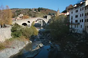 Camprodon. View of the New Bridge (Pont Nou) on the river T
