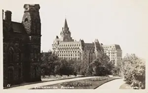 Confederation Prints: Canada - Ottawa - The Confederation Building