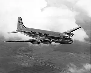 Canadair C-4-1 CF-CPP Empress of Hong Kong
