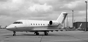 Heathrow Prints: Canadair Challenger 601 N273G