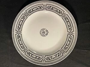 Images Dated 19th February 2021: Canadian Pacific Railway - Minton ceramic dinner plate