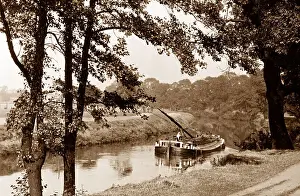 Doncaster Prints: Canal barge, Hexthorpe Flatts Doncaster early 1900's