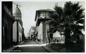 Archipelago Prints: Canary Islands - Santa Cruz de Tenerife - Street scene