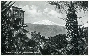 Archipelago Collection: Canary Islands - Tenerife - View toward Mount Teide Volcano
