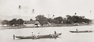 Canoes Prints: Canoes at Honolulu, Hawaii