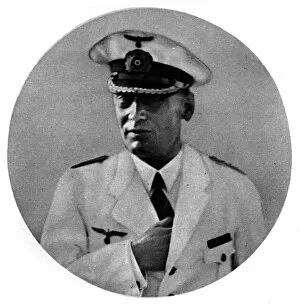 Images Dated 24th October 2011: Captain Hans Langsdorff of the Admiral Graf Spee
