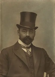 Captain Lionel de Latour Wells, MFB Chief Officer