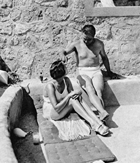Images Dated 7th October 2015: Captain and Mrs Woolf Barnato at Eden Roc