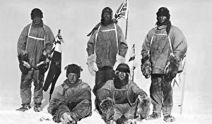 Team Collection: Captain Scott and his men at the South Pole, 1912