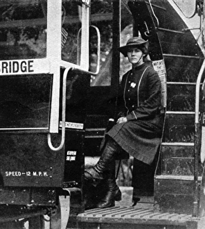Conductors Gallery: Care of the Bus Conductress, WW1