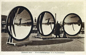 Images Dated 30th October 2019: Carl Zeiss Jena Concave Mirror Lens - Searchlights
