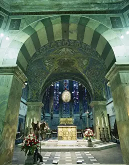 Carlolingian art. Germany. Aachen Cathedral. Pala d Oro