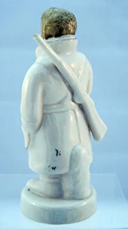 Images Dated 10th January 2013: Carlton China figure of Yours to a Cinder - Old Bill