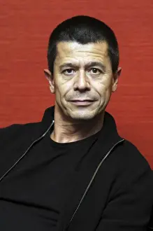 CARRȒE, Emmanuel (1957). French writer