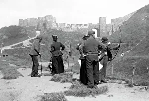 Archery Prints: Castle Archery - Scarborough Castle