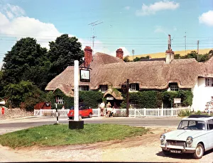 Lulworth Prints: The Castle Inn, Lulworth
