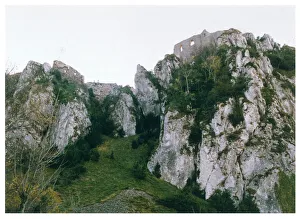 Castles Gallery: Cathar Castle / Roquefixad