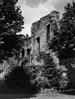 Images Dated 23rd May 2011: Cavendish House Ruins