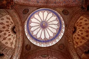 Images Dated 25th June 2012: The ceiling rose of the Sultan Ahmed Mosque in Istanbul, Turk