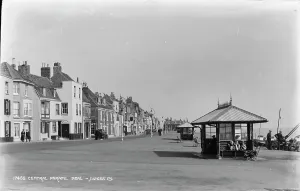 Central Parade, Deal