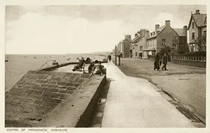 Cheshire Collection: Centre of the promenade, Parkgate, Wirral, Cheshire