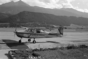 Monoplane Prints: Cessna 172 OE-DBH Alpenair, Innsbruck