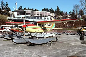 Skywagon Prints: Cessna 180H Skywagon N9721G