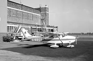 Liverpool Speke Prints: Cessna 182P Skylane G-BBGX
