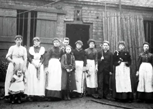 Chains Prints: Chainmakers, Cradley heath, Birmingham