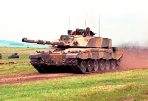Racecourse Prints: Challenger II main battle tank